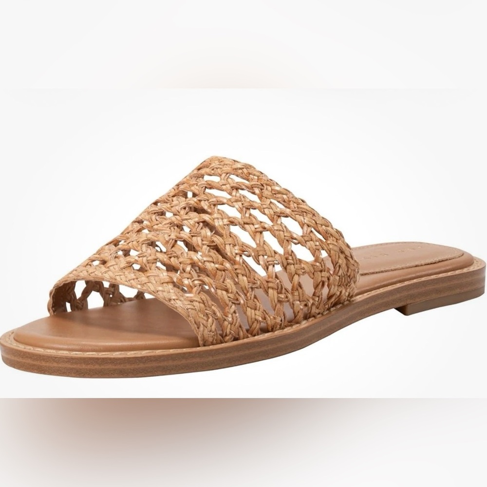 Marc Fisher GLYNNE WOVEN FLAT SANDAL 5.5 Brand New In Box